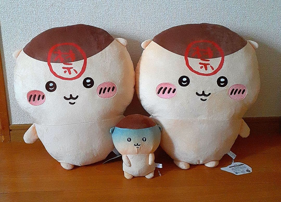 【ちいかわ】くりまんじゅう超BIGぬいぐるみ　二日酔い