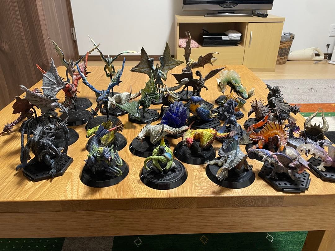 モンスターハンター　フィギュア　31体「台座あり29体　台座なし2体」