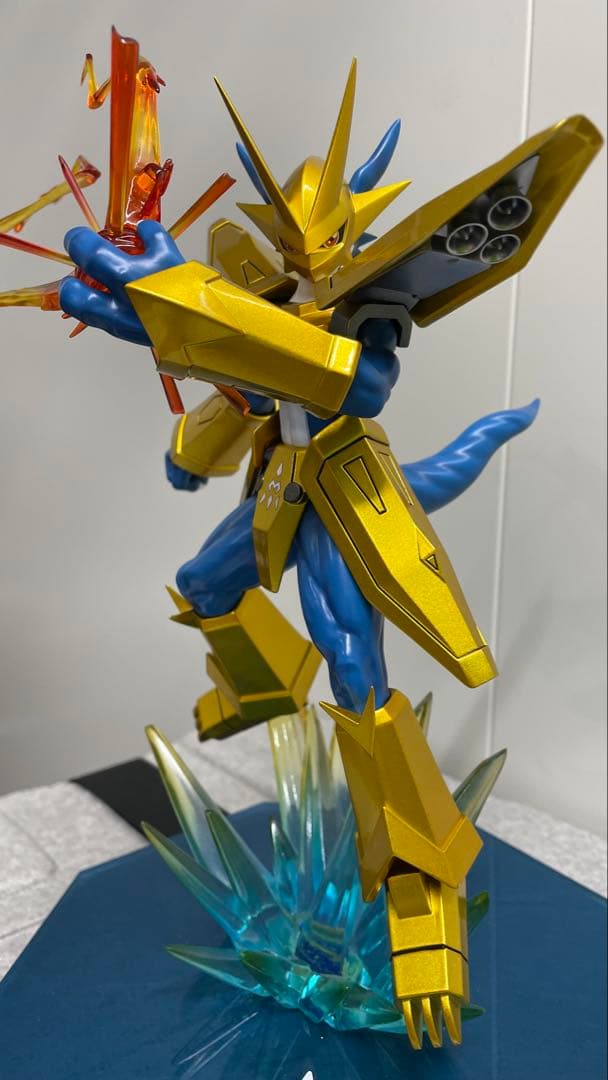デジモンマグナモンスタチュー