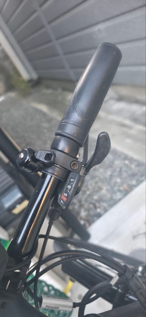 引き取り関西の方限定　ブリヂストン　電動アシスト自転車 グレー