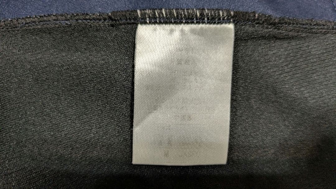 オガサカ　2023-2024モデル　ジャージ上下セット　Mサイズ　中古