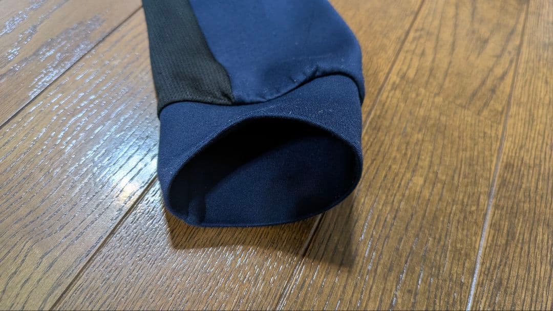 オガサカ　2023-2024モデル　ジャージ上下セット　Mサイズ　中古