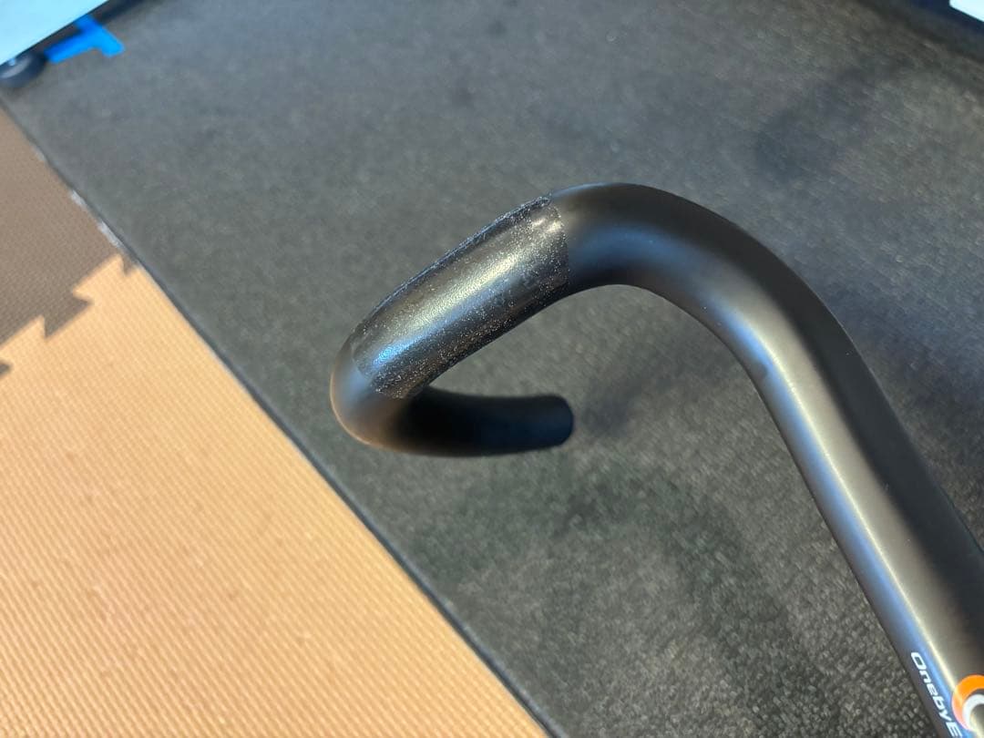 ONE BY ESU ワンバイエス ジェイカーボン ハンドルバー 400mm