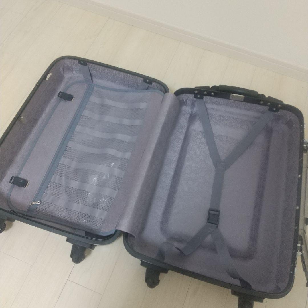 【美品】Samsonite シルバー 中型 ハード キャリーケース スーツケース