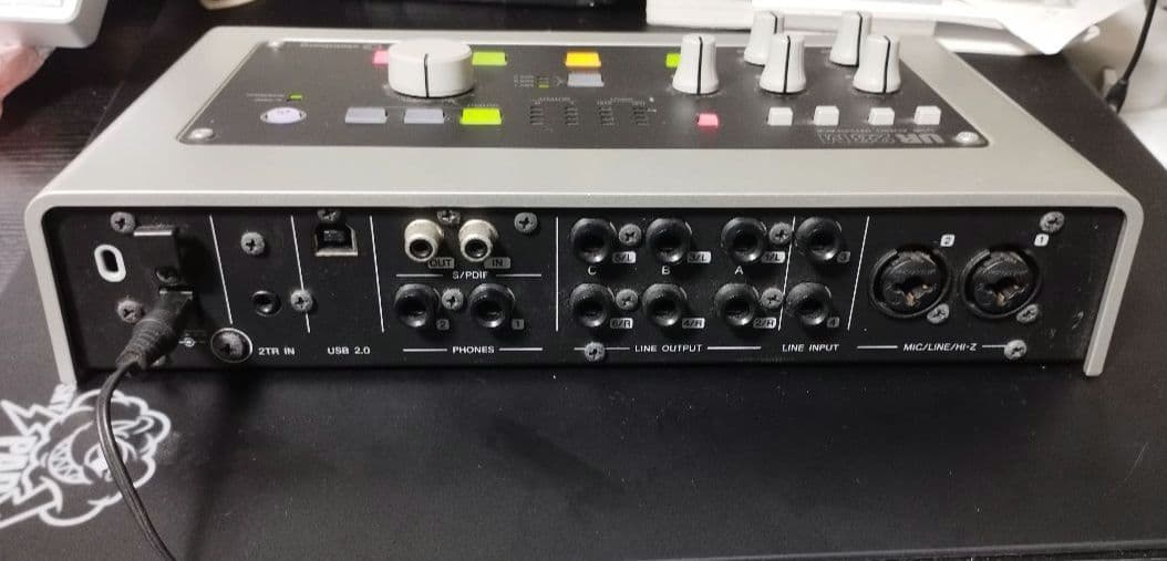 Steinberg UR 28M USBオーディオインターフェース