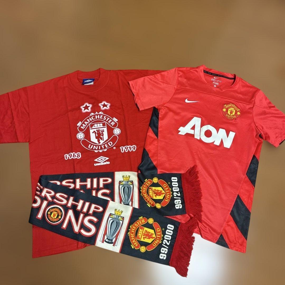 マンチェスター・ユナイテッド Tシャツ、マフラー、トレーニングウェア3点セット