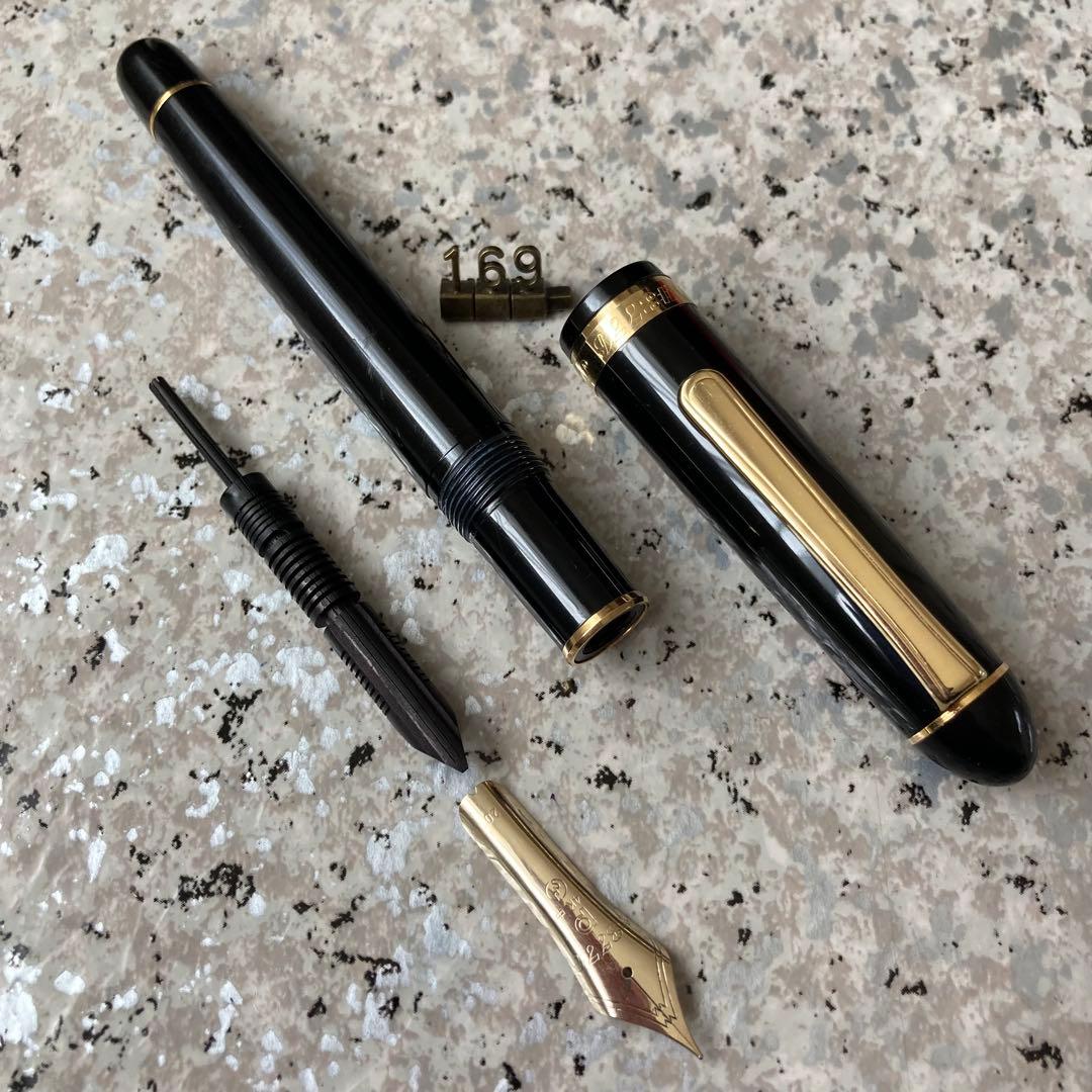 #169 オーバーホール済み 万年筆 PLATINUMプラチナ 3776 14k