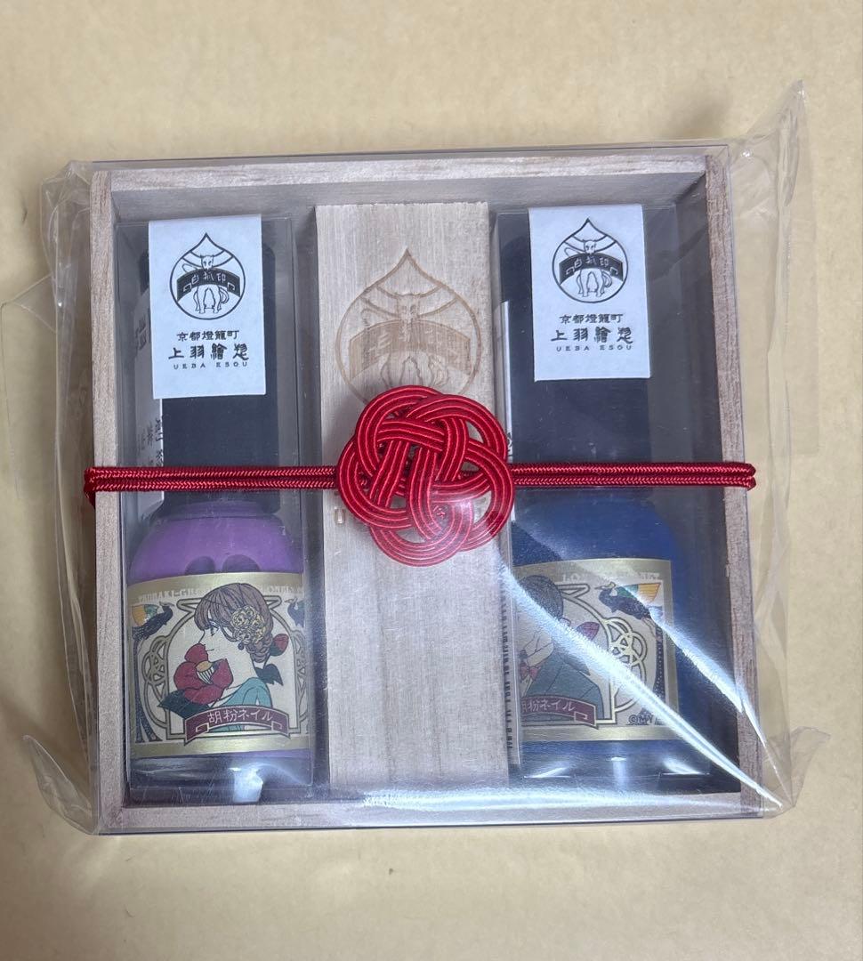 椿町ロンリープラネット　胡粉ネイル