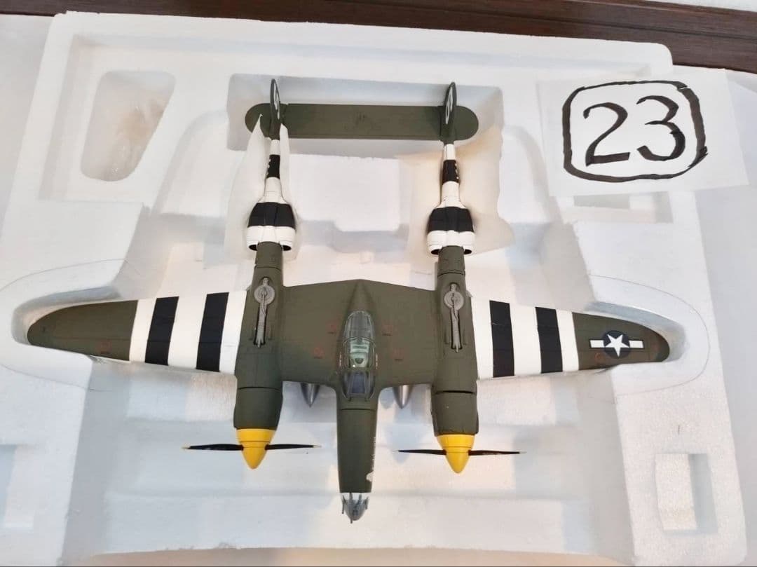 双胴の悪魔　ライトニングP38 LIGHTNING　フランクリンミント　1/48