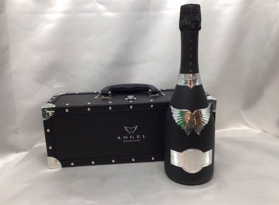 エンジェル ブリュット ブラック 750ml