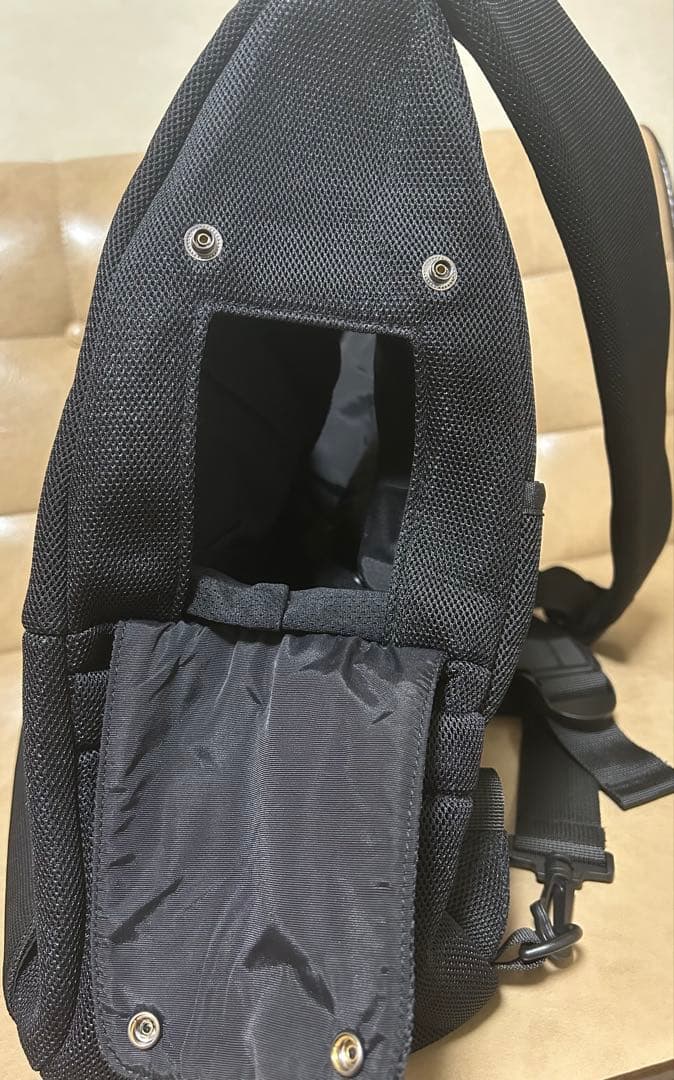 moncheri モンシェリ メッシュフロントリュック　黒