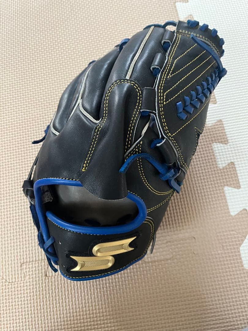 野球グローブ 黒/青 レザー製