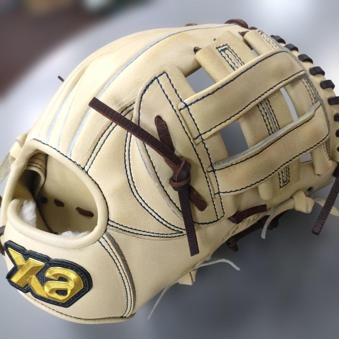 軟式トラストベーシックライン（サイズ29.5cm）一般内野手用グラブ【NH1型】