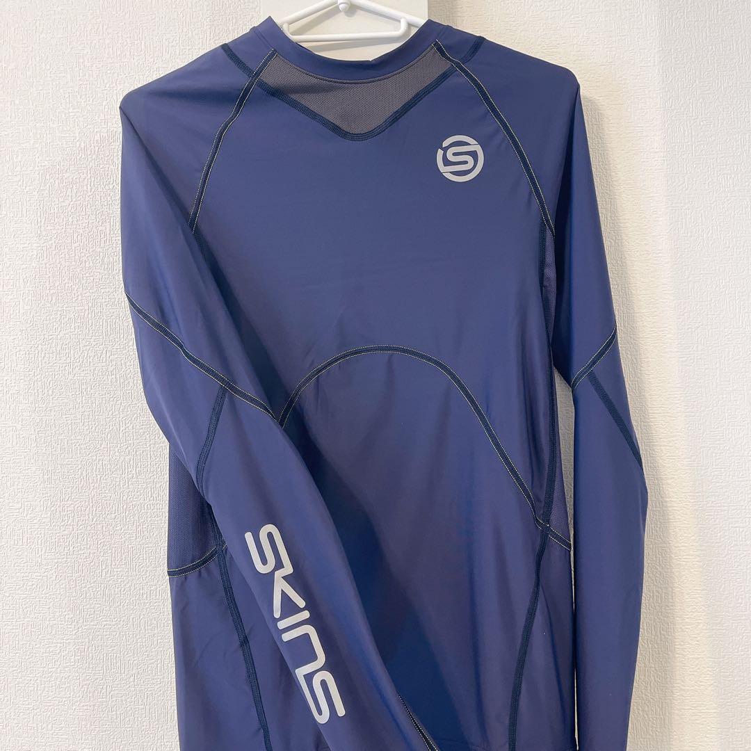 タグ付❤️ SKINS トップス タイツ L 上下セット SERIES-3