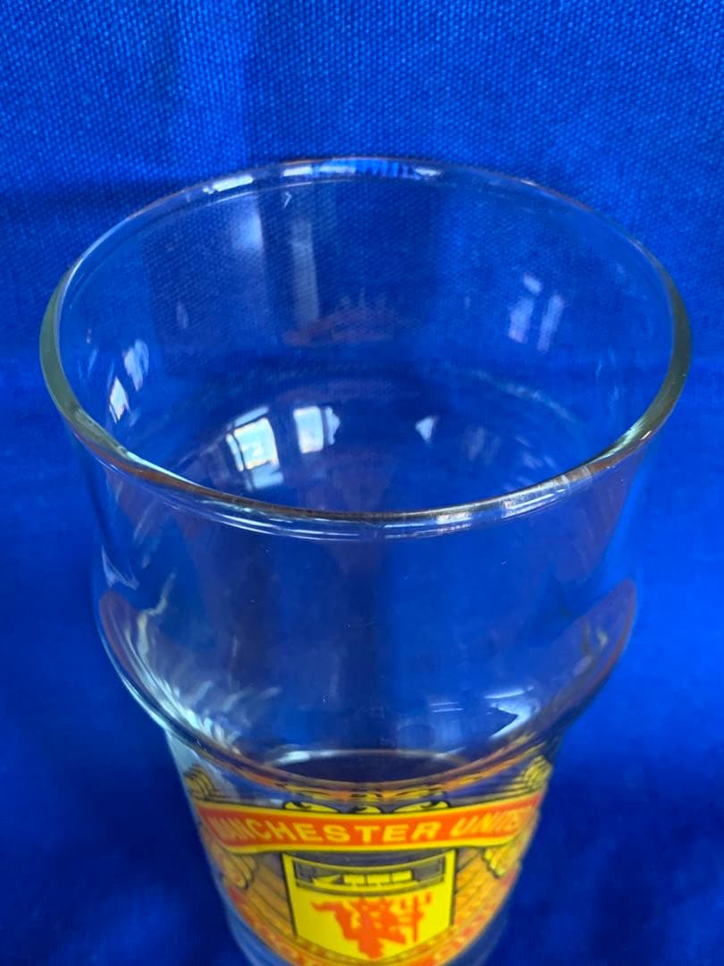 マンチェスター・ユナイテッド パイントグラス 旧ロゴは希少