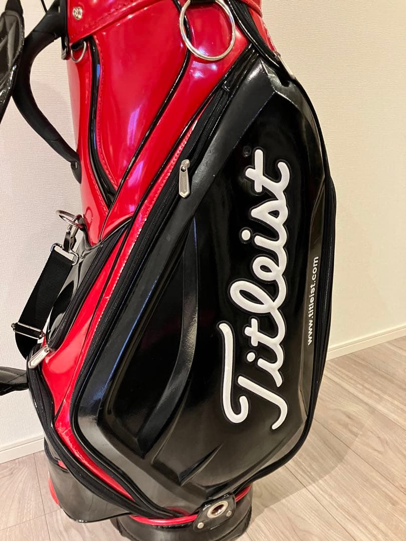 タイトリスト　キャディバック　赤黒（Titleist ）