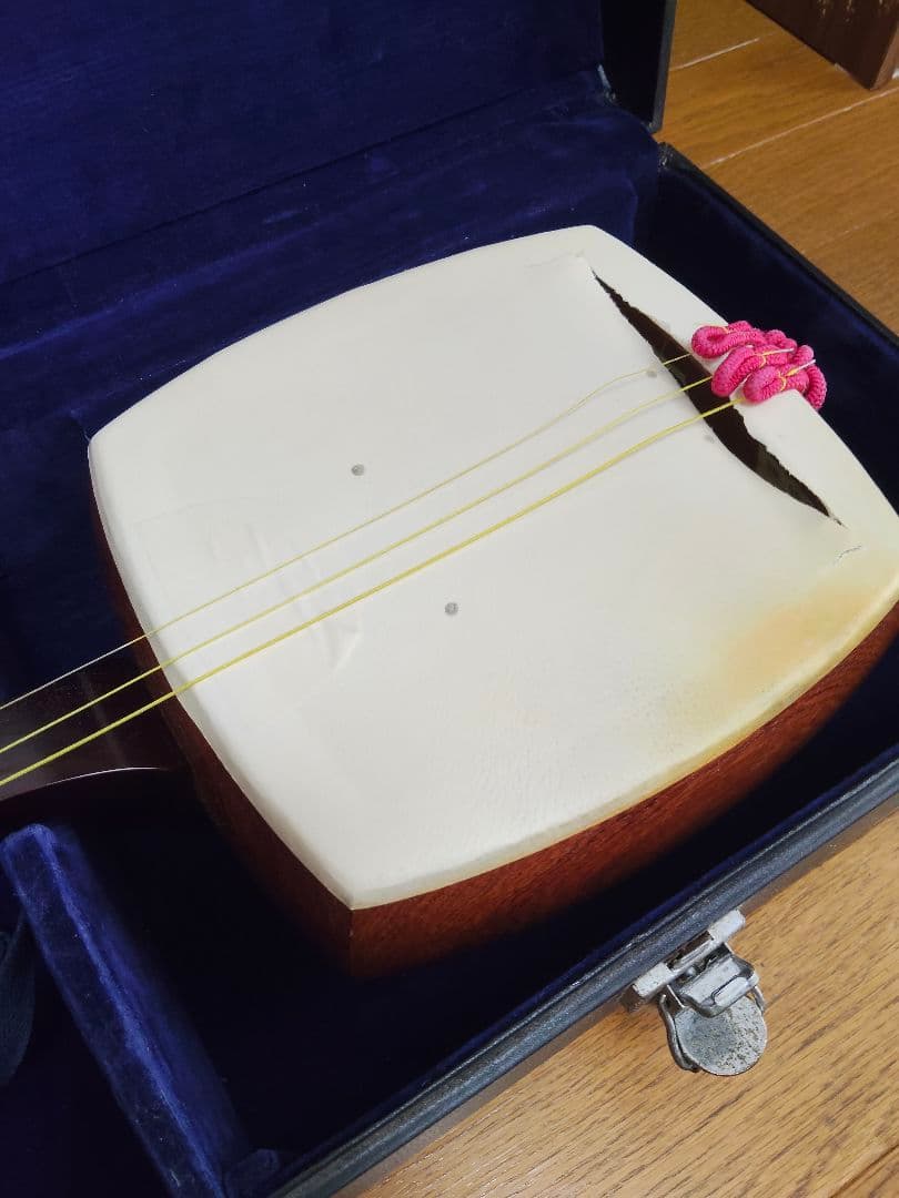 三味線　細棹　ハードケース付き　年代物　ヴィンテージ　昭和