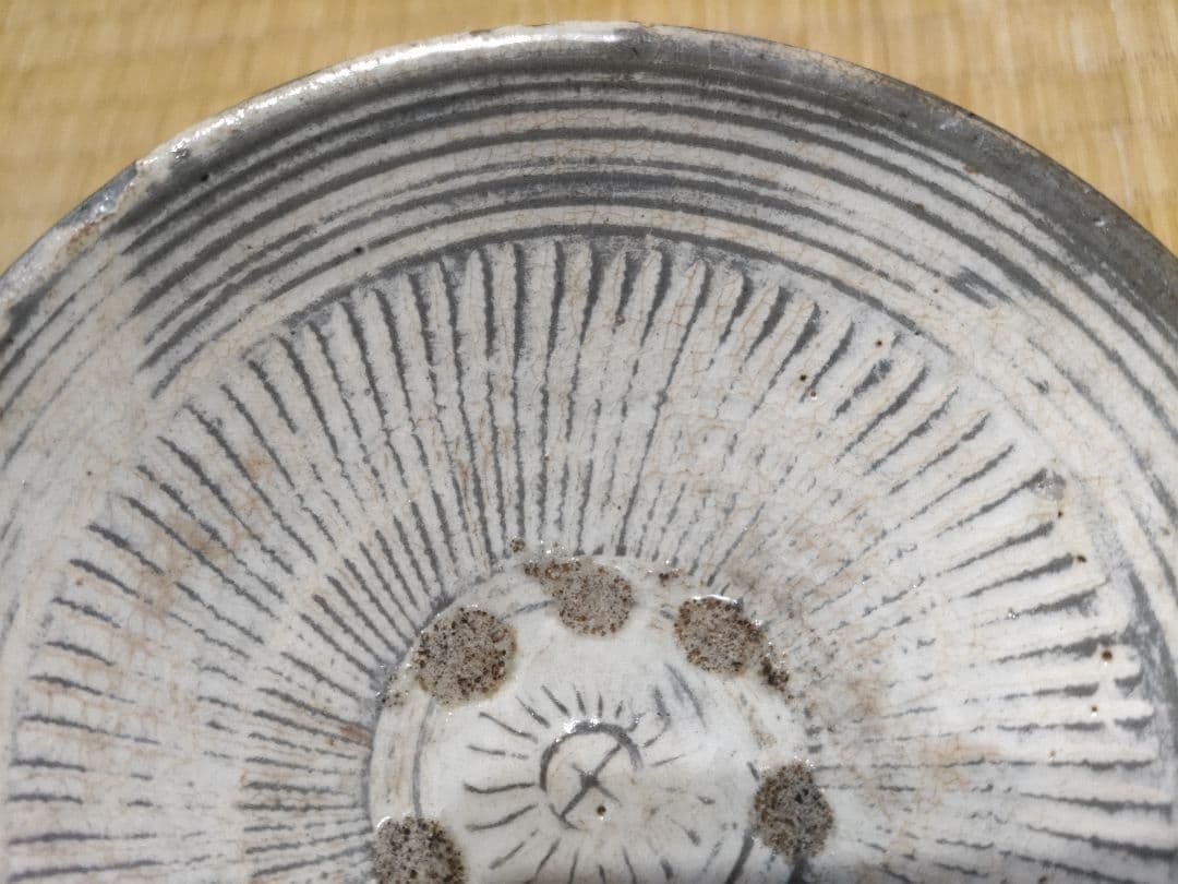 李朝　刷毛三嶋　皿（13.4cm）良品！