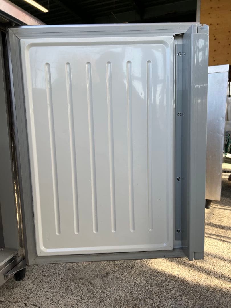 2017年Panasonicテーブル形冷蔵庫1800x600x800