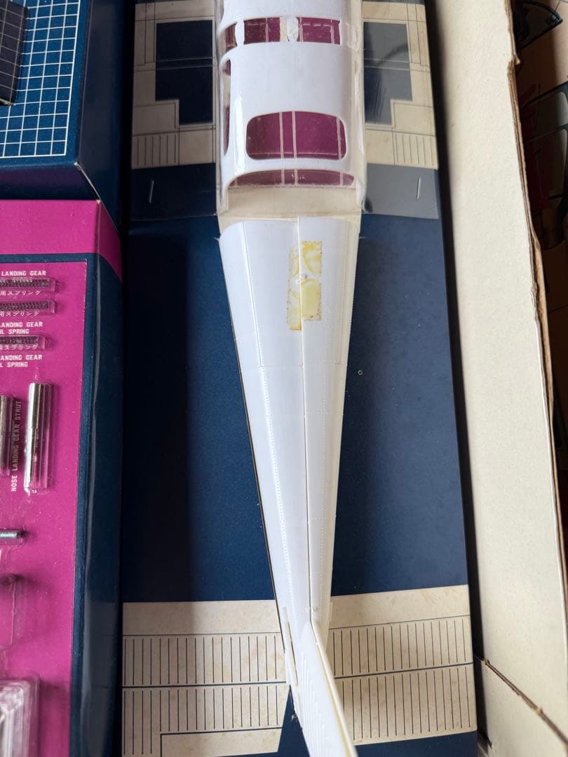 航空機・ヘリコプター FUJI FA-200 AEROSUBARU 1/20