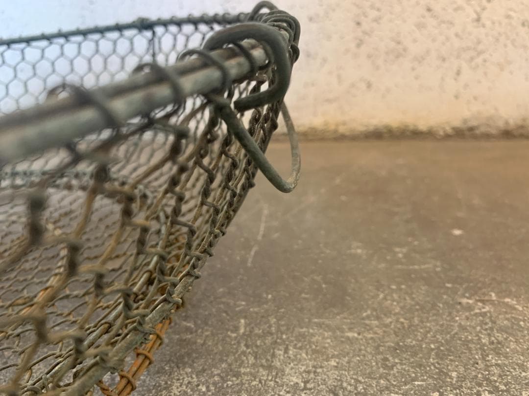 【レア】銅製 亀甲金網浅笊　古い ワイヤーメッシュ ざる 網 籠　レトロ 古道具