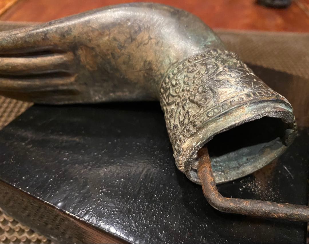 1７世紀　古代タイ国　アユタヤ様式 青銅製　仏手　鑑賞台付 ヴィンテージレア