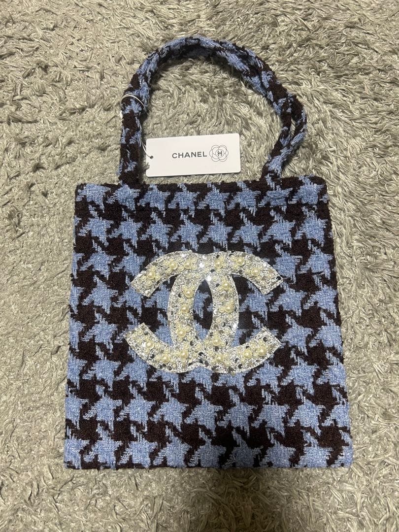 CHANEL ハウンドトゥースバッグ