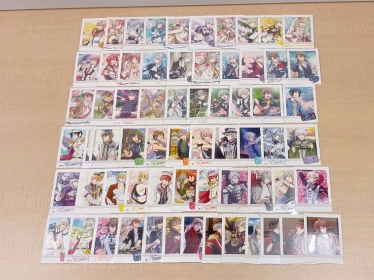 ❶アイナナ 紙類 特典 色紙 ぱしゃこれ 箔押しなど 大量 まとめ売り