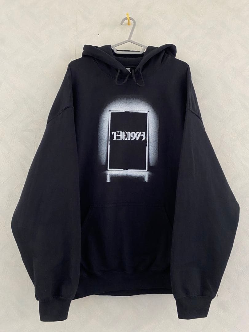 美品 The 1975 JAPAN TOUR 2023 パーカー サイズXL