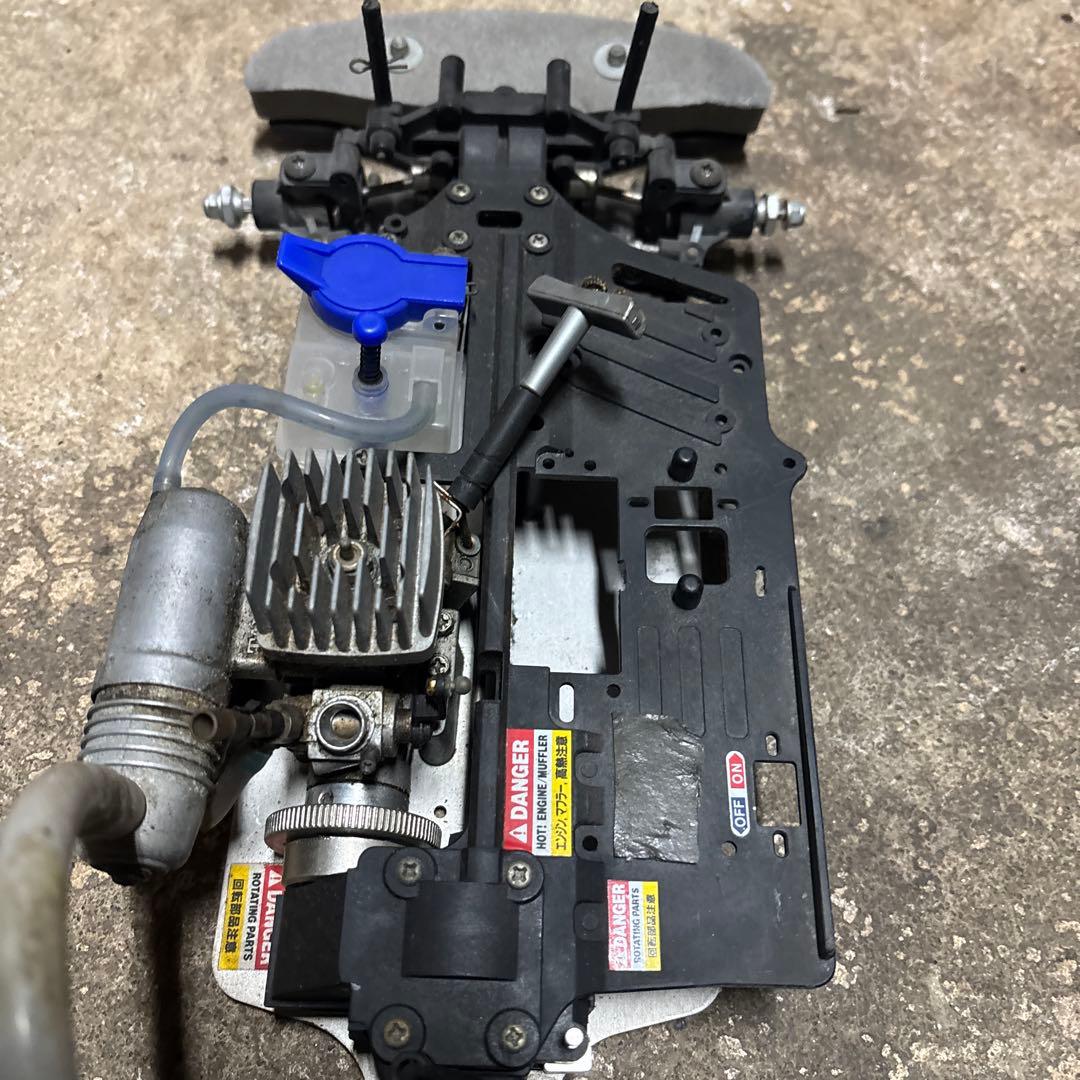 ダ*ん様 タミヤ　ラジコン　エンジンカー　2台　ジャンク