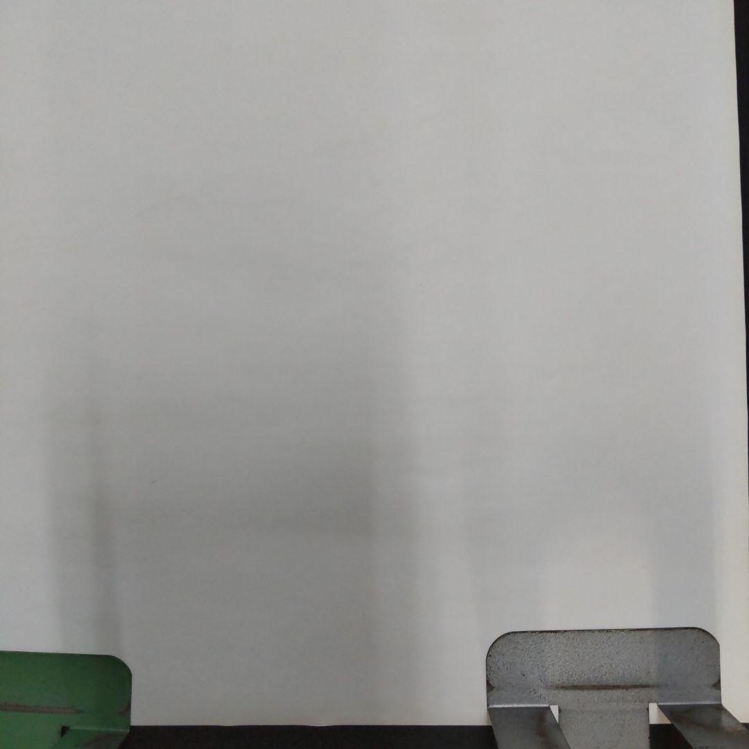 非売品未使用告知用B2ポスター迷宮物語（巻き癖細な巻き皺裏面上部僅かな汚れあり)