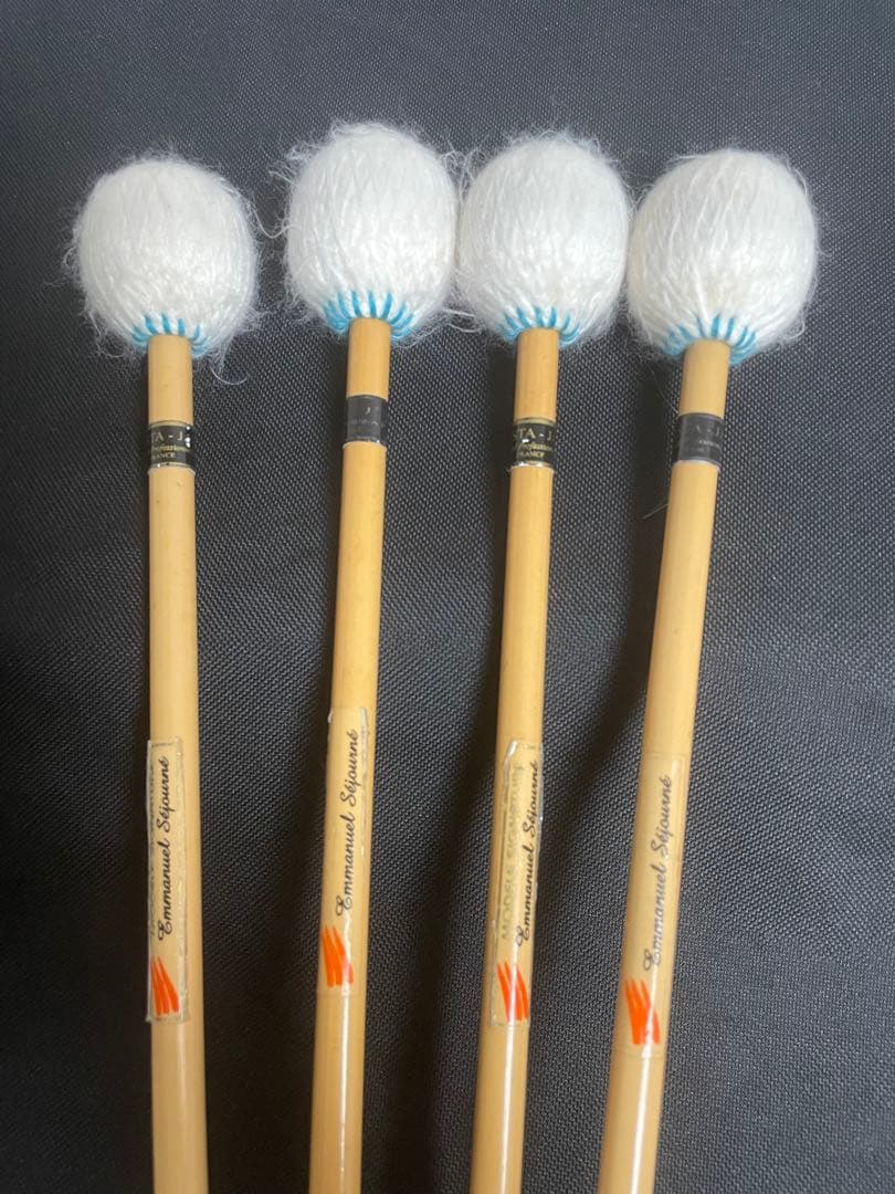 レスタ マリンバマレット エマニュエル・セジョルネ モデル