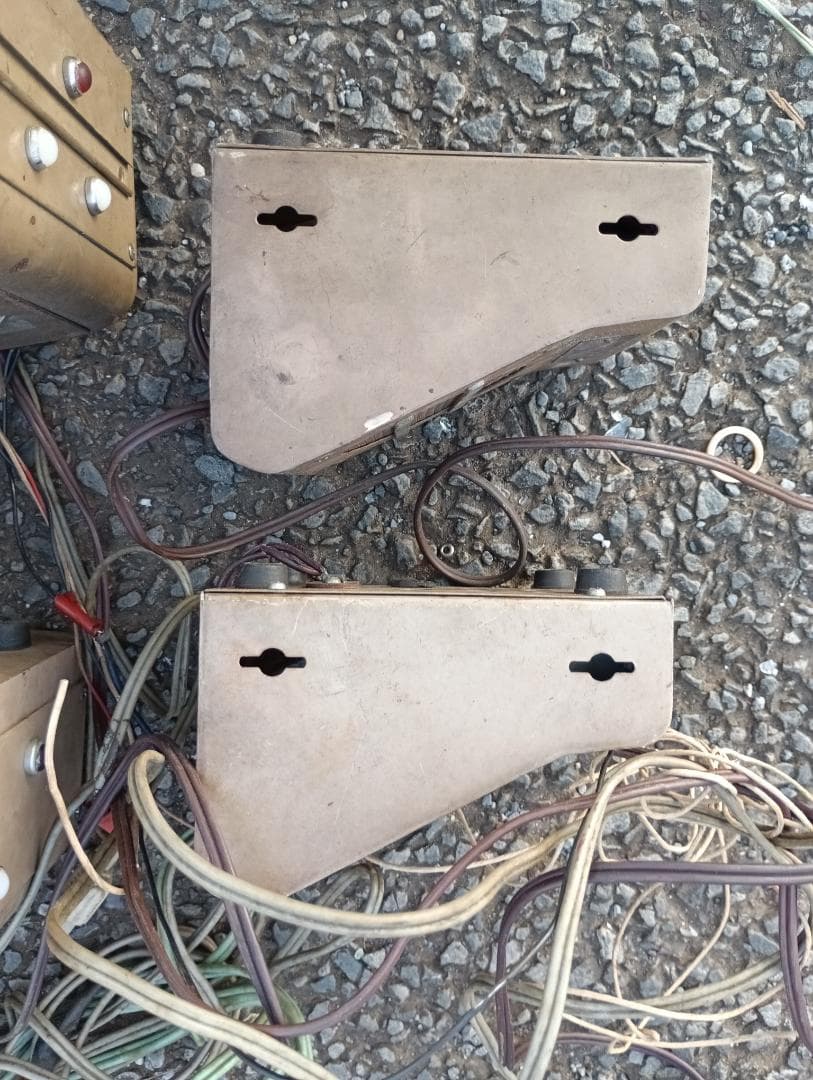 1608)昔のアイホン　aiphone 古い　インターホン？構内電話？