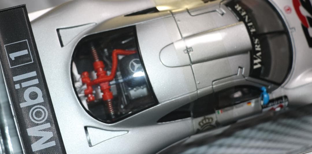 Maisto製 メルセデスベンツCLK-GTR DTＳ仕様１／１８　中古品