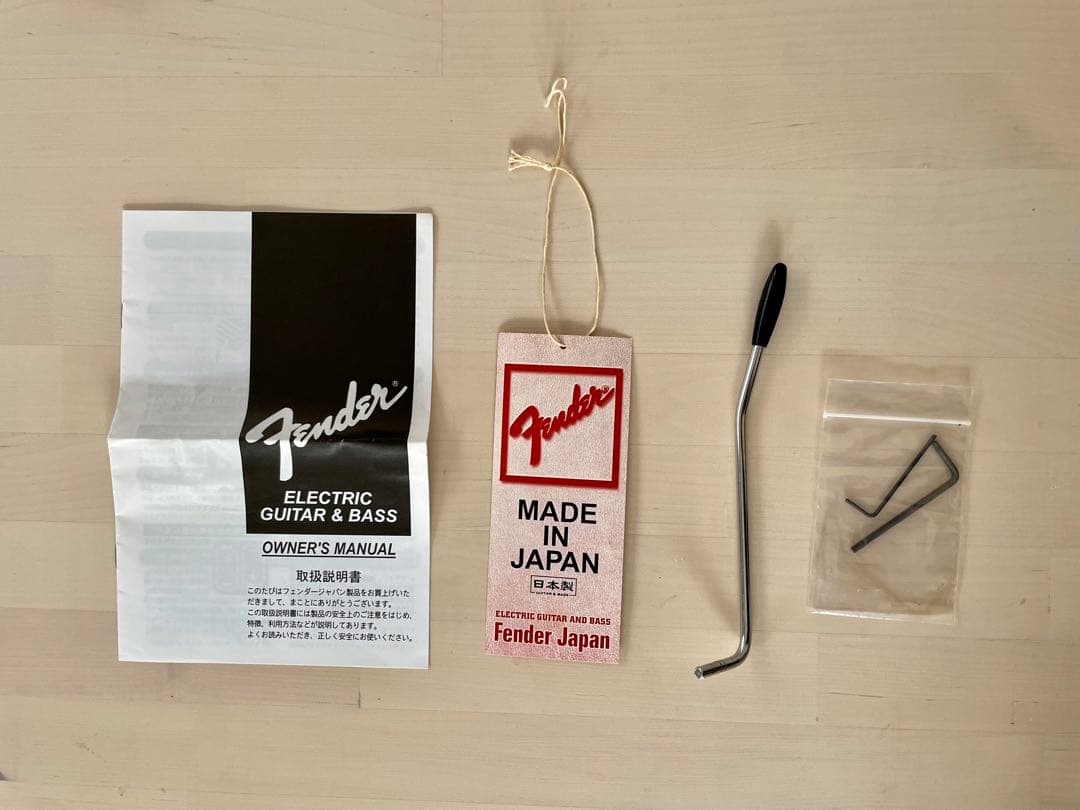 【近日中に終了の恐れあり】Fender JAPAN Mustang 純正ケース付