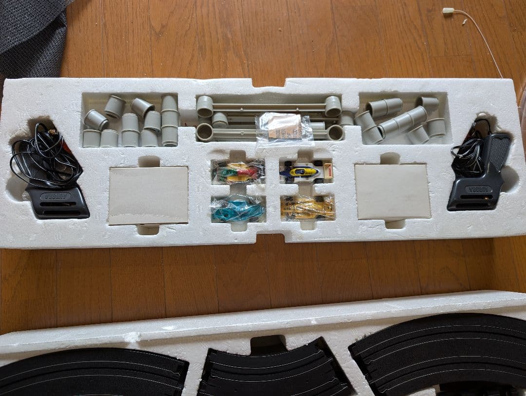 AFX HOスケール スズカサーキットセット XS-106+ラップカウンター2個