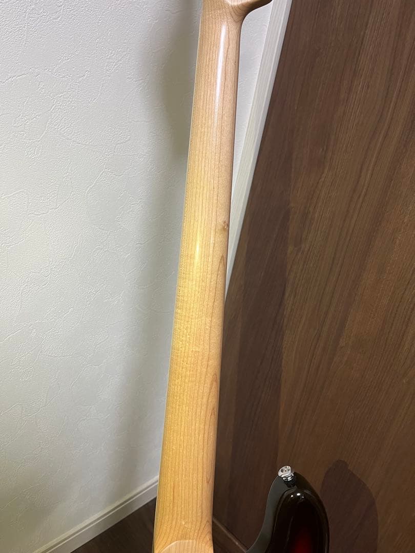 バンドが聞こえやすくなるベース　Black Smoker BETA J4