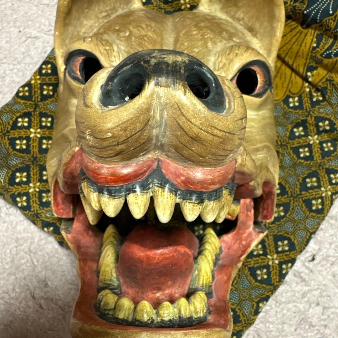 木製犬面 能面 伝統的装飾付き　狐