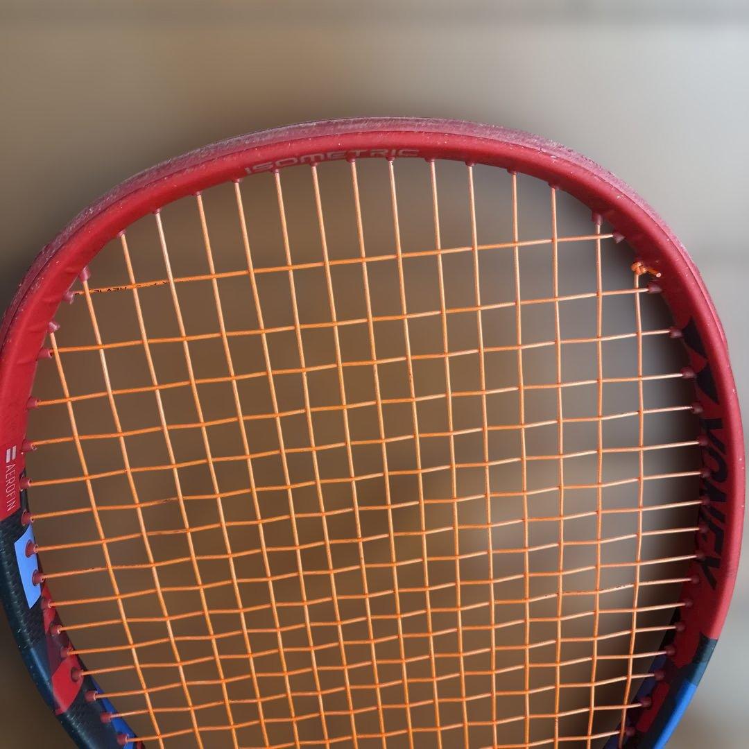 Yonex VCORE 100 テニスラケット