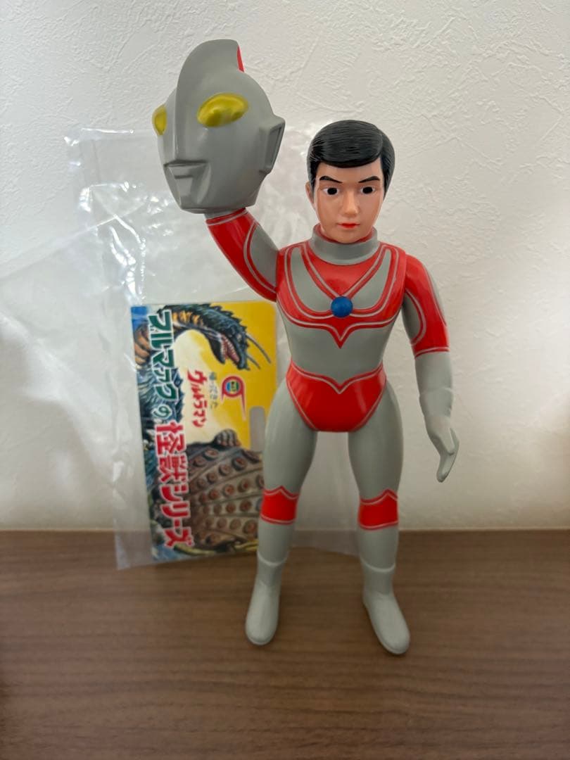 ブルマァク マスク取れ大帰ってきたウルトラマン　レトロカラー　ソフビ　開封品