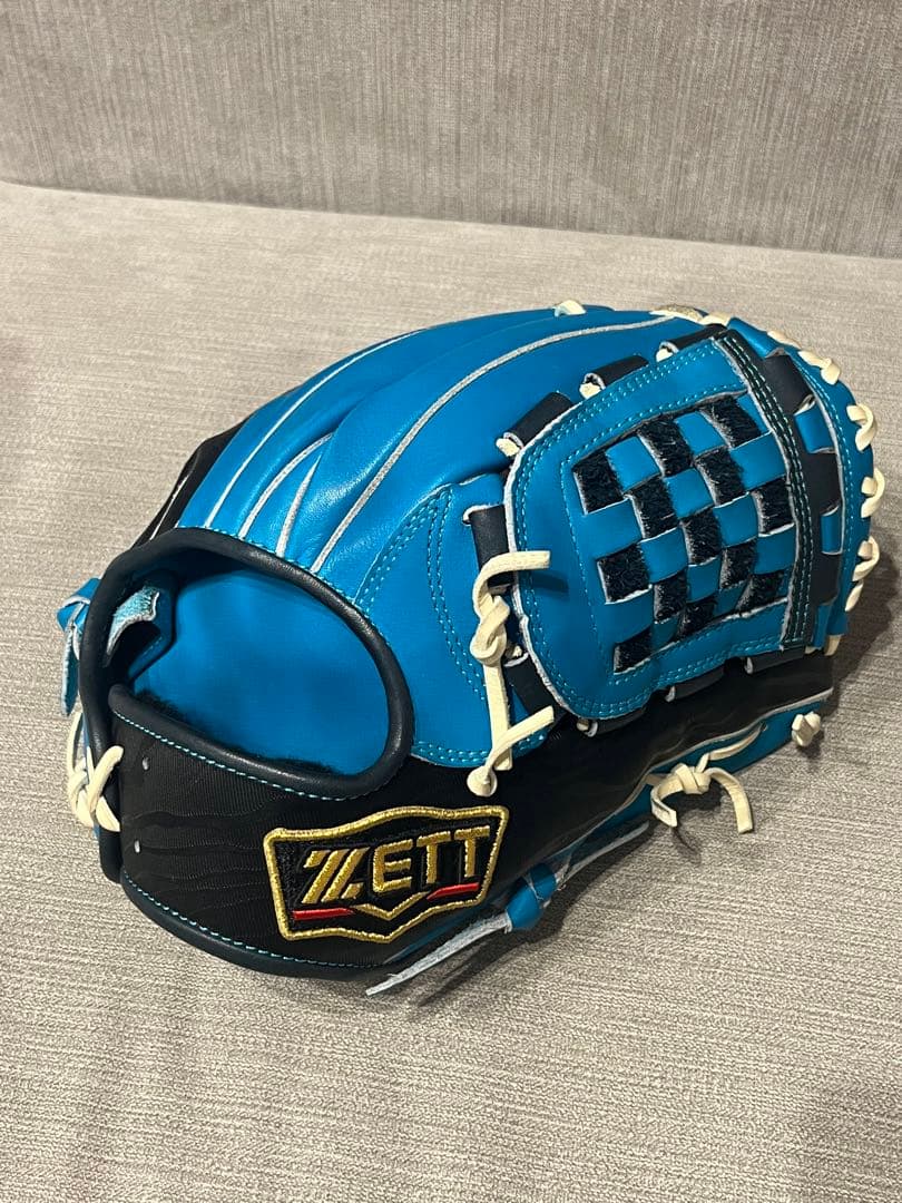 ZETT 軟式グローブ 青/黒 編み込みデザイン