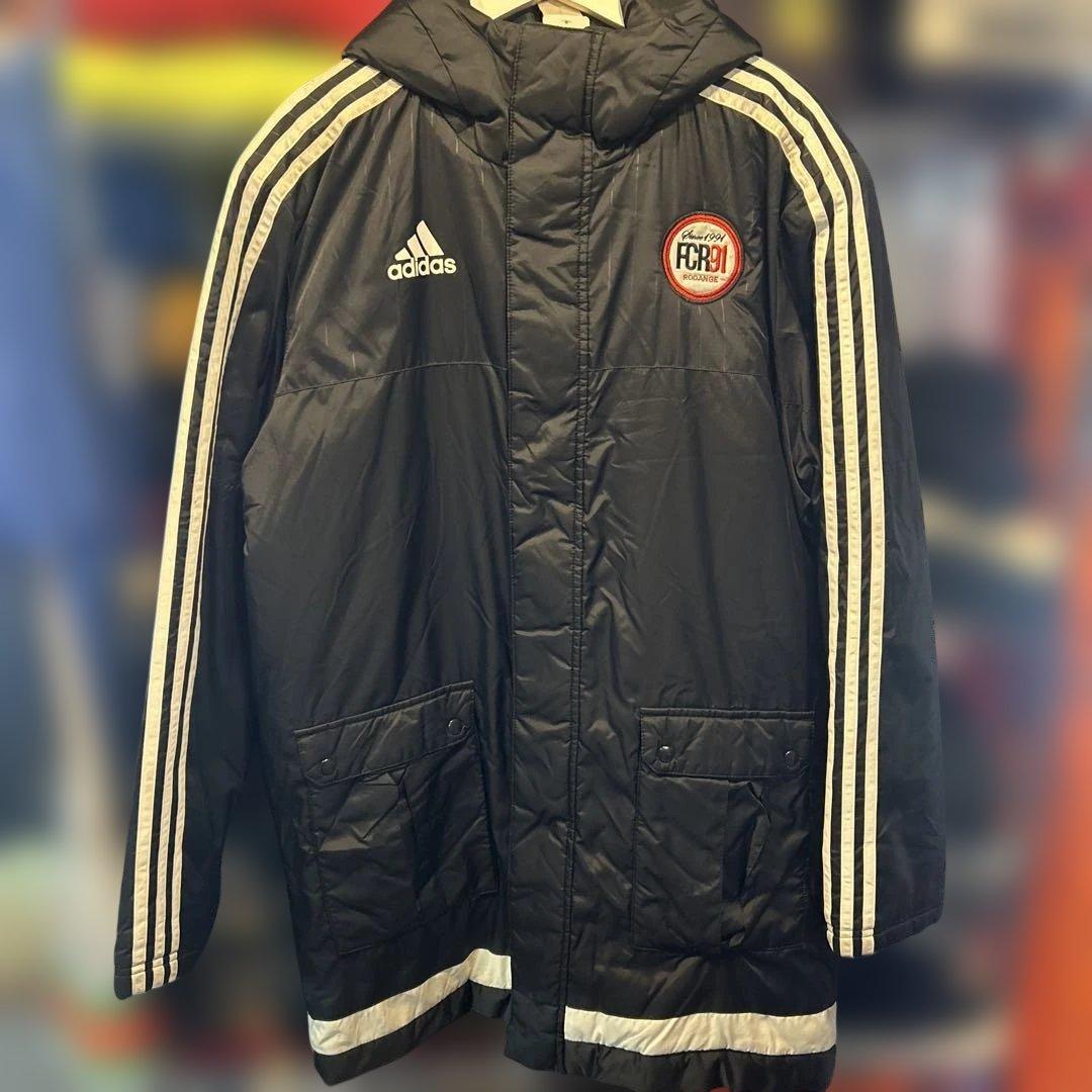 激安　adidas FCR 91 ロダンジュ ベンチコート 黒　ナイロン　中綿