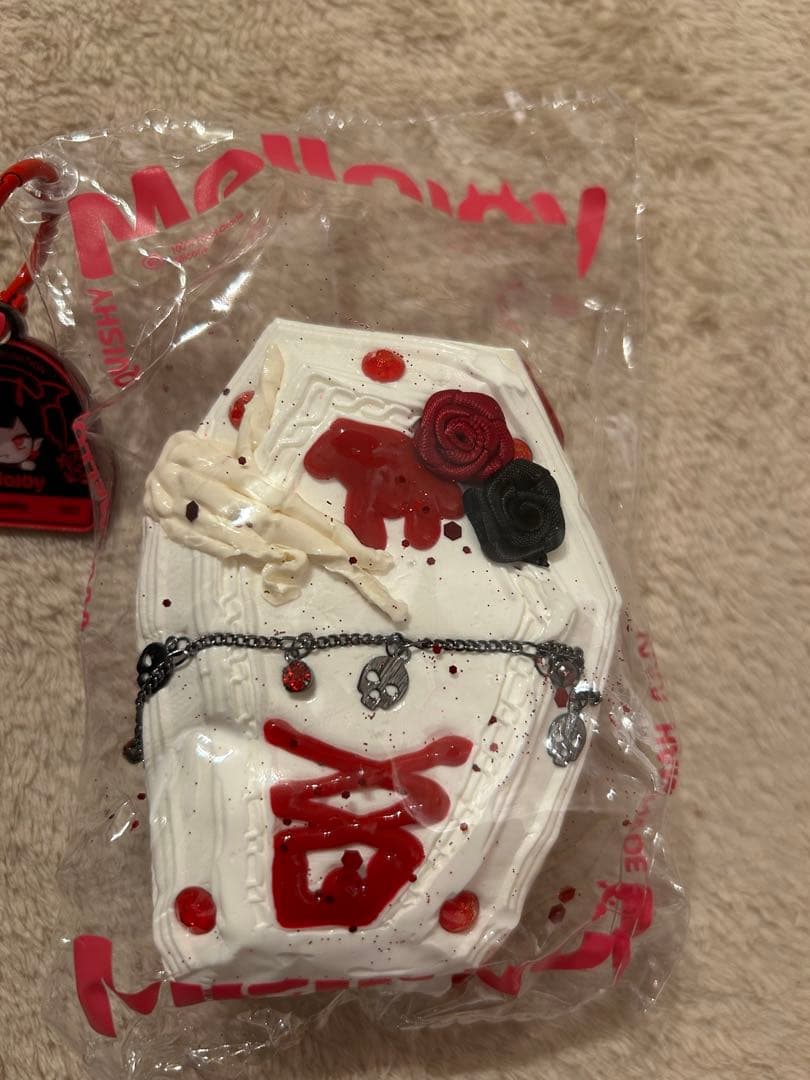 Mellojoy メロジョイ 癒しの猫爪 もふもふ 夜の古城 生き埋め