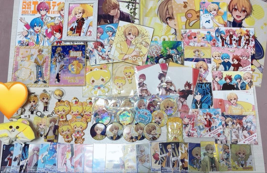 アニメキャラクター トレーディングカード・グッズセット