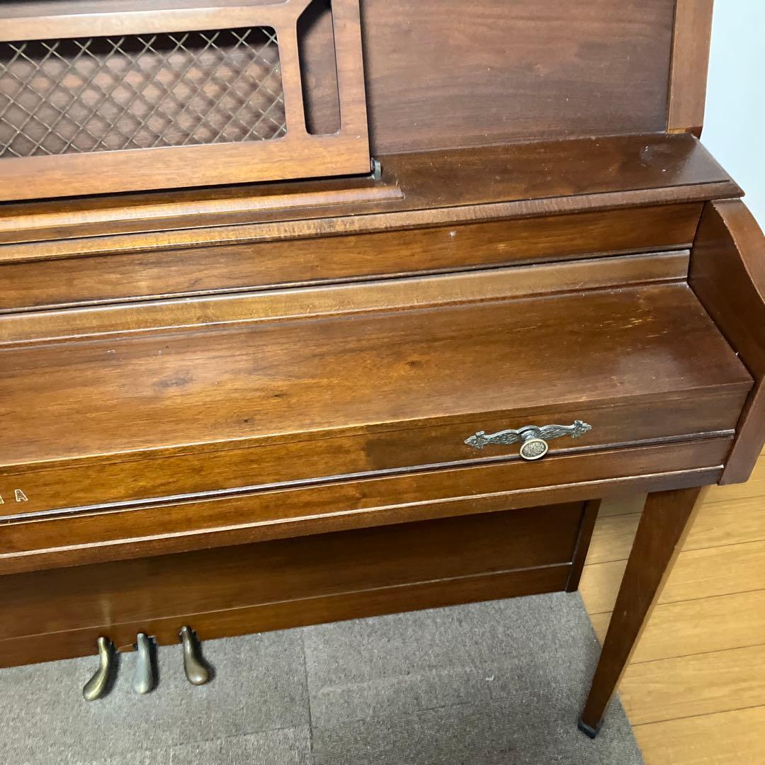 アメリカ製　YAMAHA アップライトピアノ ブラウン