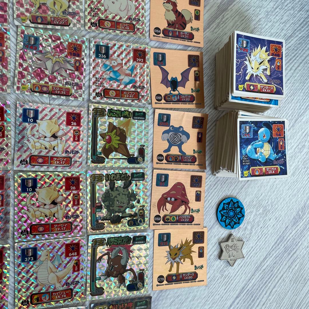 ポケモンシール　旧　まとめ売り　337枚　バッチ付き