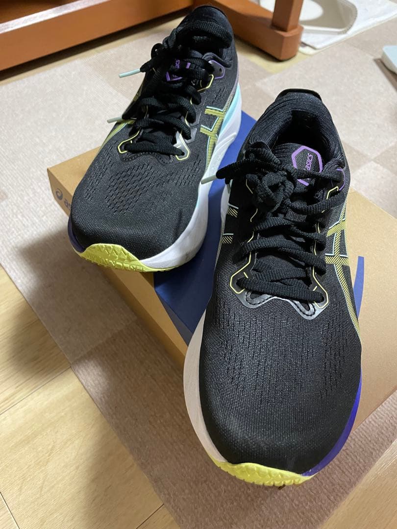 konchan様ASICS GEL-KAYANO30ランニングシューズ25cm