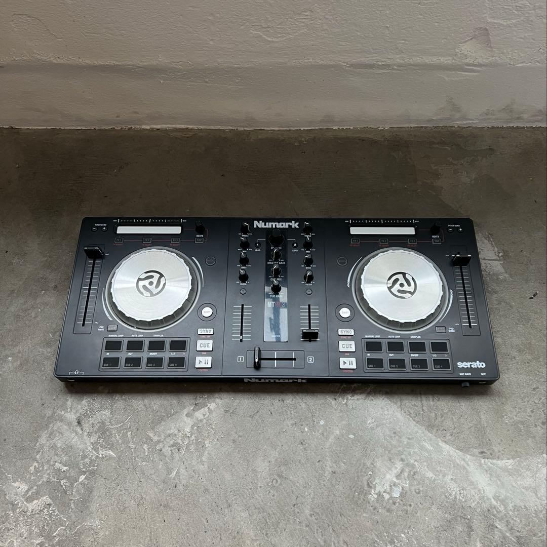 DJ機材 Numark MIXTRACK PRO3