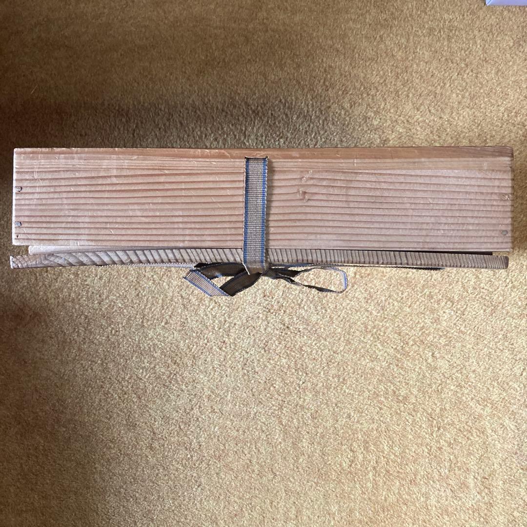 河本五郎　灰釉獣紋四方皿　共箱 名刺付 ￼約25×25×3.7cm