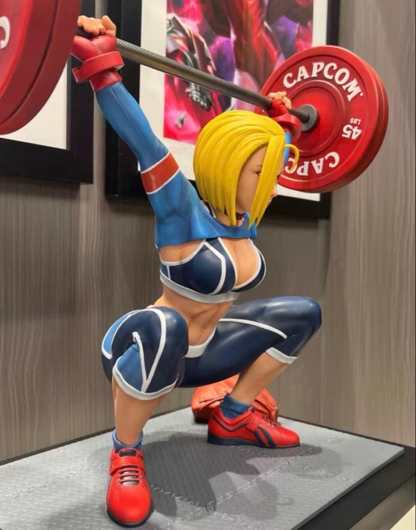 ストリートファイター Pcsキャミィ・ホワイト重量挙げ スタチュー フィギュア